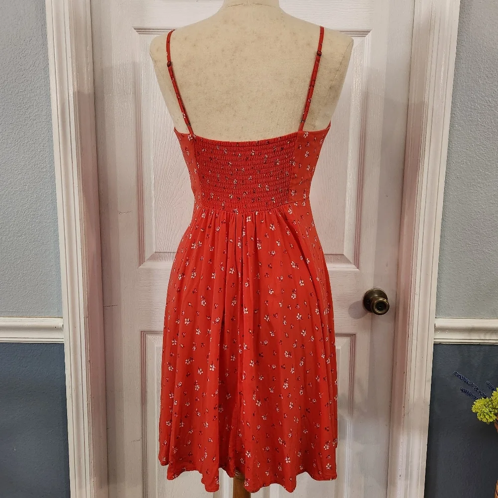 Red Floral Spaghetti Strap Sundress. Gap Medium - Picture 4 of 10